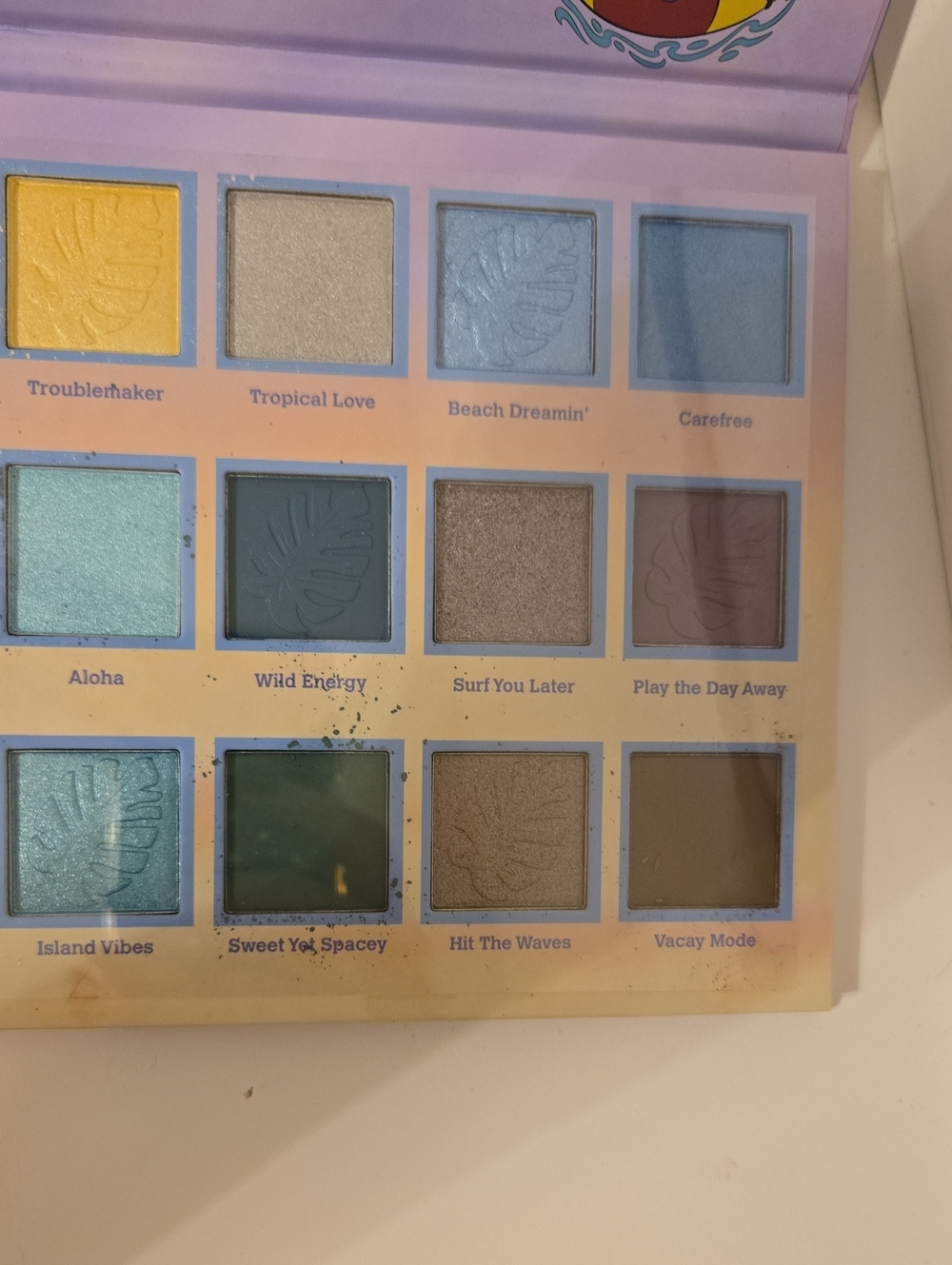 Stitch Eye shadow palette 12 Colors Nwt - Picture 2 of 3